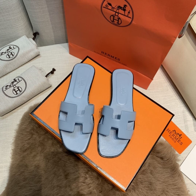 H**mes slippers